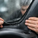 7 Signs of Windscreen Seal Failure